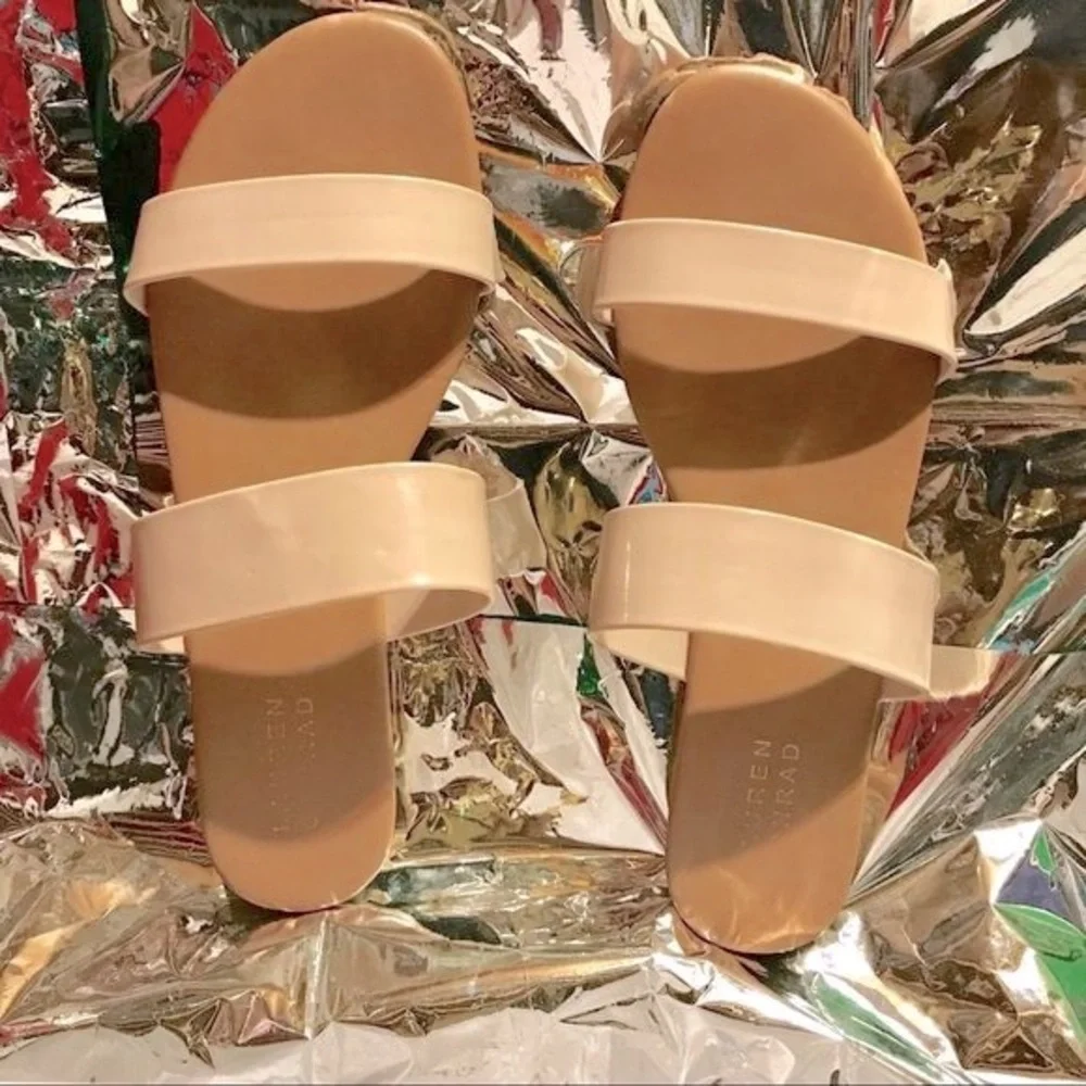 LC Lauren Conrad please see
